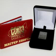 Обложка курса «Разумный путь к мастеру спорта по жиму лежа» на Stepik