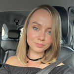 Карина Сахарова