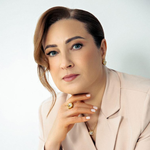 Аватар Светлана Нверовна Хачак — преподаватель курса РОЖАЕМ С УЛЫБКОЙ