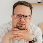 Андрей Волжанин